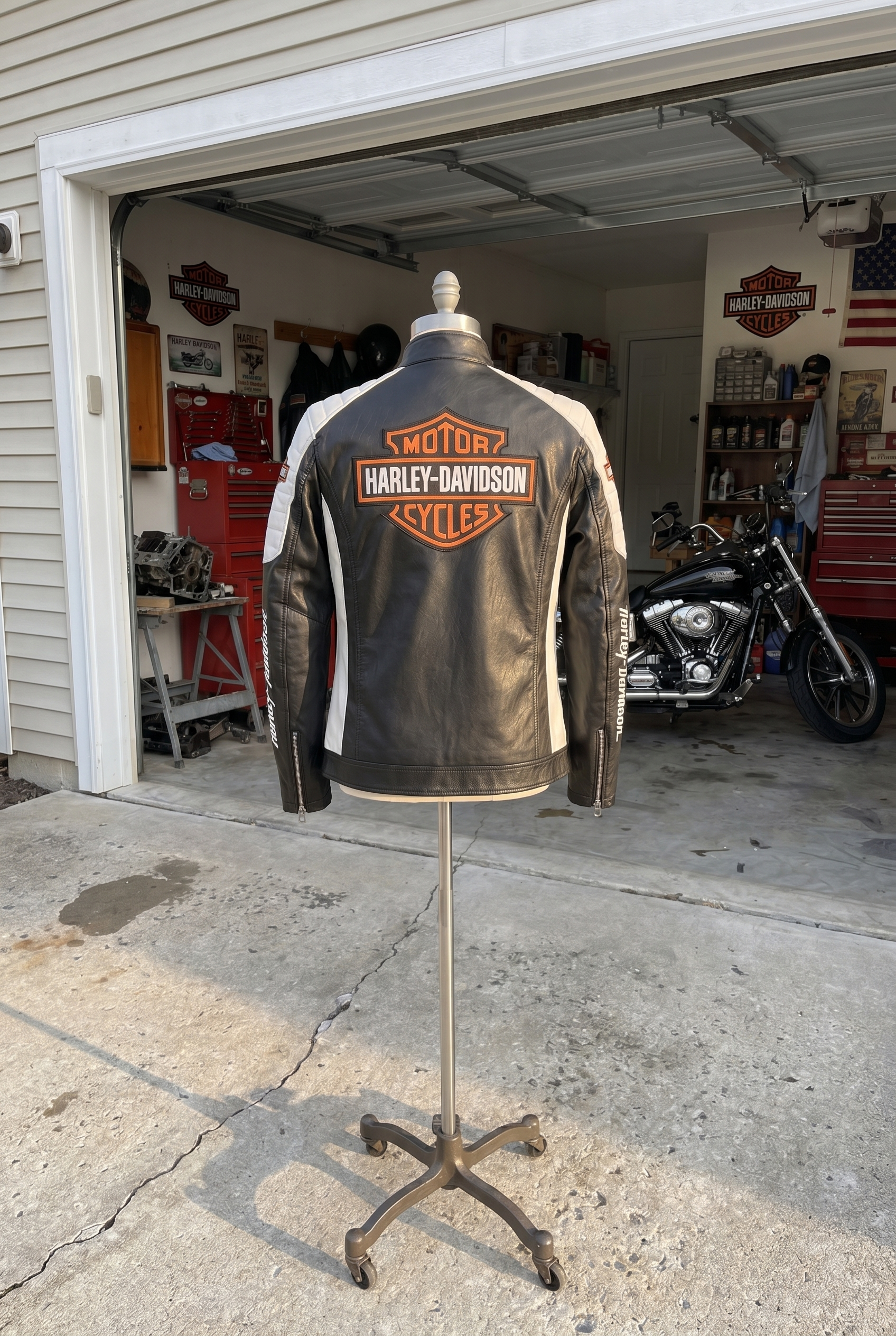MadeByBrenda™ Handmade Vintage Harley Leather Jacket – Brendas Crafts